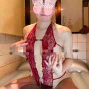 上条ちか 💜何かが…… しこたま奥様 横浜店