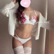 ヒメ日記 2025/10/24 09:12 投稿 峰不二　みんと OL精薬