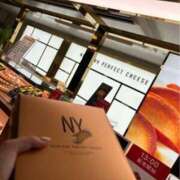 ヒメ日記 2025/10/23 12:18 投稿 あおい 逢って30秒で即尺