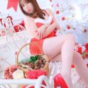 ヒメ日記 2025/12/23 12:11 投稿 あおい 逢って30秒で即尺