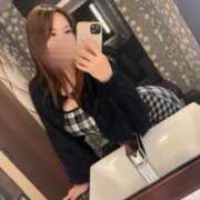 ヒメ日記 2025/12/28 07:29 投稿 あおい 逢って30秒で即尺