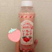 あおい いちごミルク🍓 ミルキーラテ
