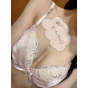 ちなつ・ドMでAF挿入可能 ナカ…温まってます Platinum Legend(プラチナムレジェンド)