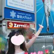 ヒメ日記 2025/09/23 13:38 投稿 はな ノーパンエステ!?絶頂させる天使たち