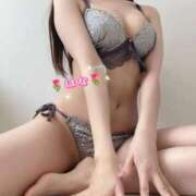 はな んにゃーฅ(๑•̀ω•́๑)ฅ ノーパンエステ!?絶頂させる天使たち