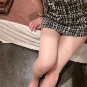 ヒメ日記 2025/04/24 00:33 投稿 ♪みみ 水色りぼん