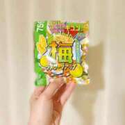 ゆうみ 近くのコンビニにあったお気に入りのグミ消えちゃった 横浜回春性感マッサージ倶楽部