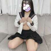 なこ 今日入店2日目です！㊗️ 新宿スター