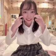 桜いちご 🌸パンチラ🍓 ブルーバード