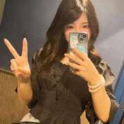 大崎　ゆい 昨日出会った👨🏻🩷 OLセレクション宇都宮店