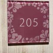 ヒメ日記 2025/10/21 12:46 投稿 りん タレント倶楽部