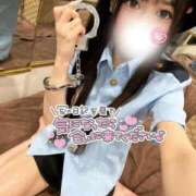 ヒメ日記 2026/04/27 19:09 投稿 出会ってからキスまで5秒『ねむ』 ESSENCE