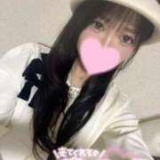 ヒメ日記 2026/10/09 23:46 投稿 出会ってからキスまで5秒『ねむ』 ESSENCE