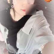 ヒメ日記 2025/08/29 23:53 投稿 ミモザ 飾窓