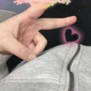 ヒメ日記 2025/09/20 09:57 投稿 ミモザ 飾窓