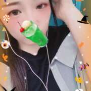 ヒメ日記 2025/09/27 10:00 投稿 ミモザ 飾窓