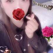 ヒメ日記 2025/10/15 11:00 投稿 ミモザ 飾窓