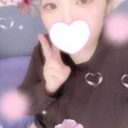 ヒメ日記 2025/10/24 12:00 投稿 ミモザ 飾窓