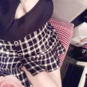 ヒメ日記 2026/02/10 20:00 投稿 ミモザ 飾窓