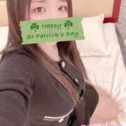 ヒメ日記 2026/03/08 18:00 投稿 ミモザ 飾窓