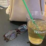 ヒメ日記 2026/03/12 18:00 投稿 ミモザ 飾窓