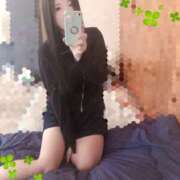 ヒメ日記 2026/03/23 18:00 投稿 ミモザ 飾窓