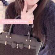 ヒメ日記 2026/03/24 18:00 投稿 ミモザ 飾窓