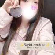 ヒメ日記 2026/03/25 22:00 投稿 ミモザ 飾窓