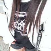 ヒメ日記 2026/04/06 12:00 投稿 ミモザ 飾窓