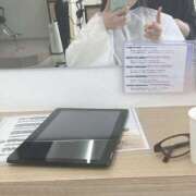 ヒメ日記 2026/04/06 15:00 投稿 ミモザ 飾窓