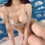 ヒメ日記 2025/08/15 20:54 投稿 ほわいと(現役アイドル) 現役アイドルと誰にも言えない秘密の関係