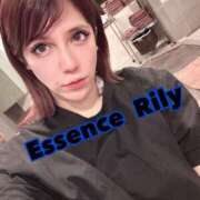 ヒメ日記 2025/07/19 05:43 投稿 NewWorldだ『リリー』 ESSENCE