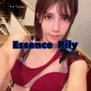 ヒメ日記 2025/08/02 05:52 投稿 NewWorldだ『リリー』 ESSENCE