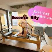 ヒメ日記 2025/08/04 05:30 投稿 NewWorldだ『リリー』 ESSENCE
