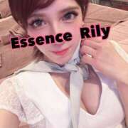 ヒメ日記 2025/10/08 08:08 投稿 NewWorldだ『リリー』 ESSENCE