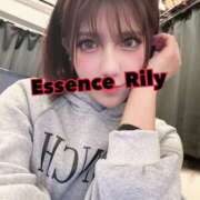 ヒメ日記 2025/12/02 06:01 投稿 NewWorldだ『リリー』 ESSENCE