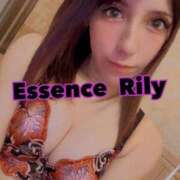 NewWorldだ『リリー』 まさかの、、、 ESSENCE