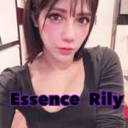 ヒメ日記 2025/12/29 07:37 投稿 NewWorldだ『リリー』 ESSENCE