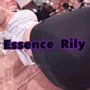 ヒメ日記 2026/01/15 16:44 投稿 NewWorldだ『リリー』 ESSENCE