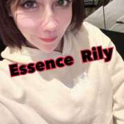 ヒメ日記 2026/03/23 00:38 投稿 NewWorldだ『リリー』 ESSENCE