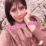 ヒメ日記 2026/03/31 06:28 投稿 NewWorldだ『リリー』 ESSENCE