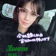 ヒメ日記 2026/04/20 06:38 投稿 NewWorldだ『リリー』 ESSENCE