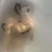 ヒメ日記 2025/04/24 00:01 投稿 白金ゆら ハプニング痴漢電車or全裸入室