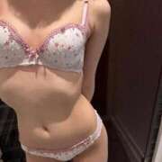 ヒメ日記 2025/12/23 00:07 投稿 白金ゆら ハプニング痴漢電車or全裸入室