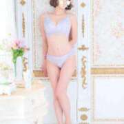 ヒメ日記 2025/11/24 22:15 投稿 伊原知花 ローテンブルク