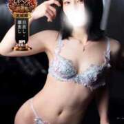 ヒメ日記 2025/10/26 12:18 投稿 こなつ 素敵な女の子は好きですか？