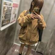 ヒメ日記 2025/11/02 01:18 投稿 こなつ 素敵な女の子は好きですか？