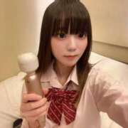 りおな いじめられるの好き🖤 それいけ！ヤリスギ学園～舐めたくてグループ横浜校～