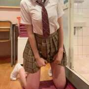 ヒメ日記 2025/10/21 09:02 投稿 えりか☆現役学生㊙アルバイト♪ 妹系イメージSOAP萌えフードル学園 大宮本校