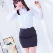 ヒメ日記 2025/10/10 10:47 投稿 鈴華なな ハプニング痴漢電車or全裸入室